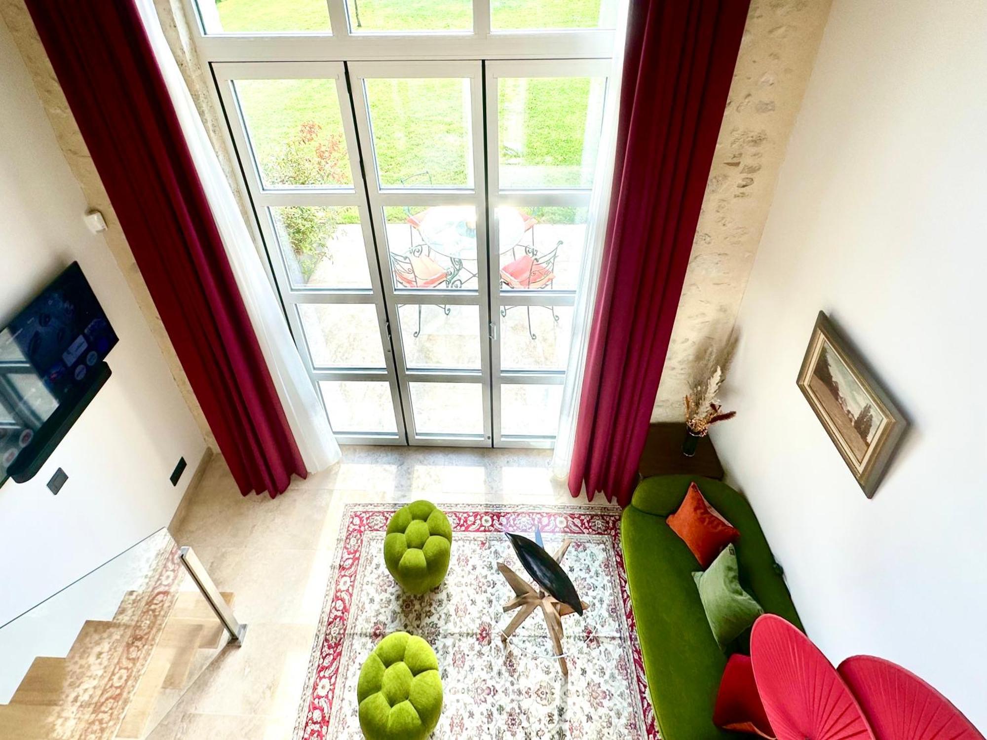 Chateau De Lafont Suites Saint-Vivien  Exteriör bild